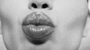 kiss