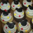 Mickey Mouse cupcakes! [Disney]