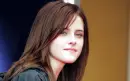sweet looking kristen