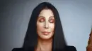 Cher shaking head rolling her eyes