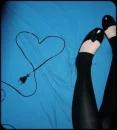 <3