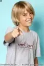 Cole pointin at all the ladies