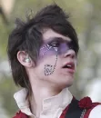 I want that eye makeup! 