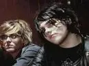 girl loving gerard way...... =P
