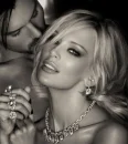 kiss