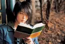 lee joon ki reading :)