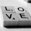 <3
