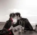 emo kiss