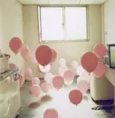 pink baloons