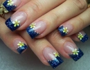 nails