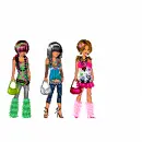 green pink and blue dolls