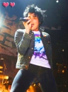 Gerard way wearing Lyn-Z's tee *his wife*