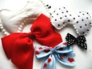 colored bows