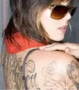 Kat Von D-Von Zipper