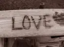 L<3VE