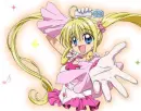 Luchia singing