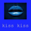 kiss kiss