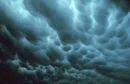 Mammatus clouds