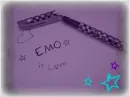 even my pen is emo! xD