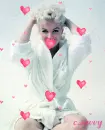 marilyn with hearts