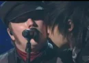 Pete and Patrick kiss