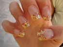 nails